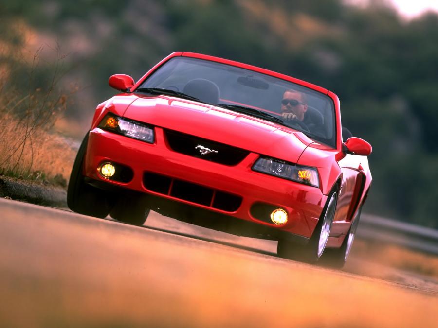  Ford Mustang SVT Cobra Convertible 2002 года  (фото 85 из 103)